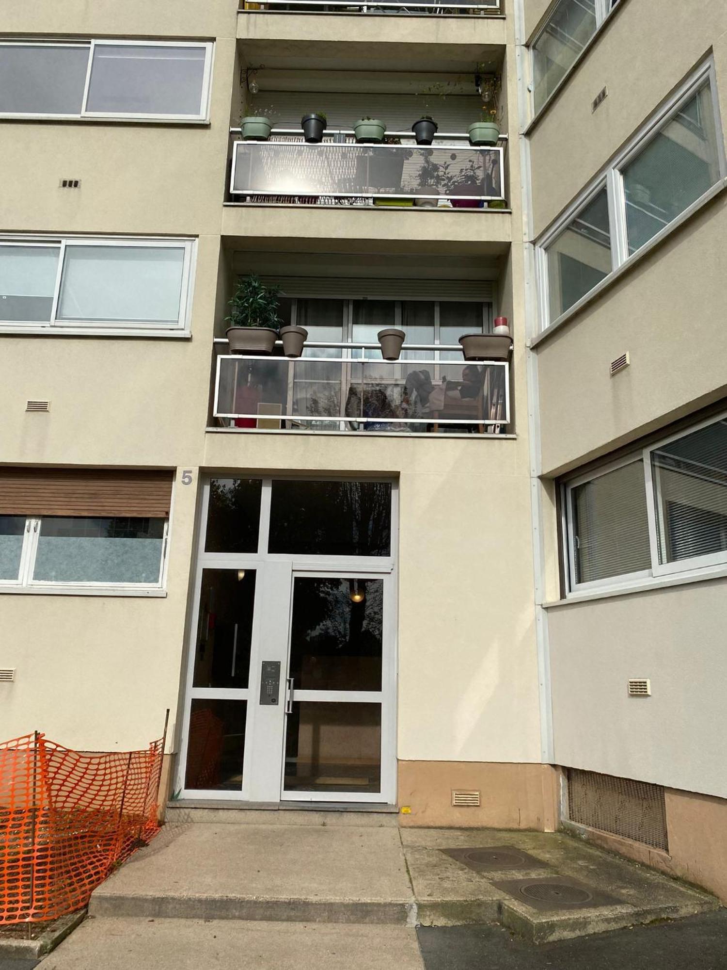 Appartement De Charme A クレテイユ エクステリア 写真